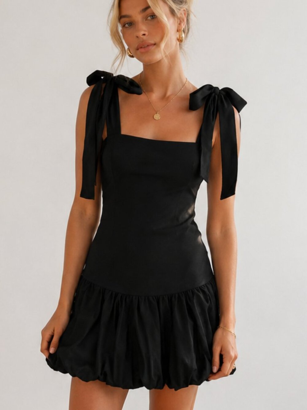ANTHROPOLOGIE Black Stretch Tie-Shoulder Bubble Hem Mini Dress Sz M NWT